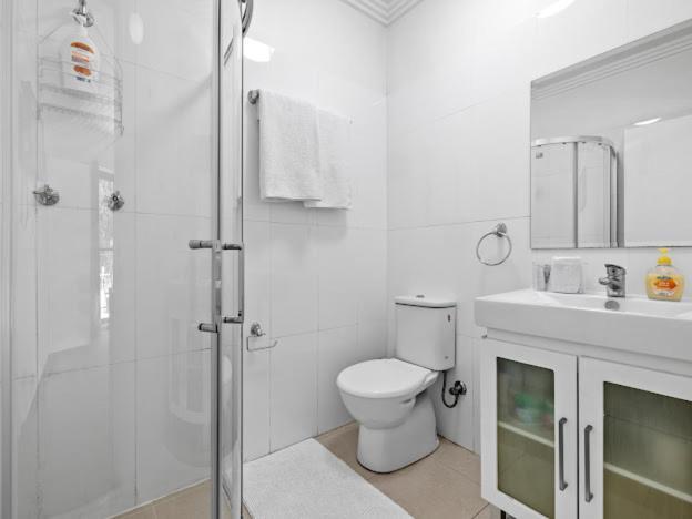 Sunny Rooms Mascot Sydney Bagian luar foto