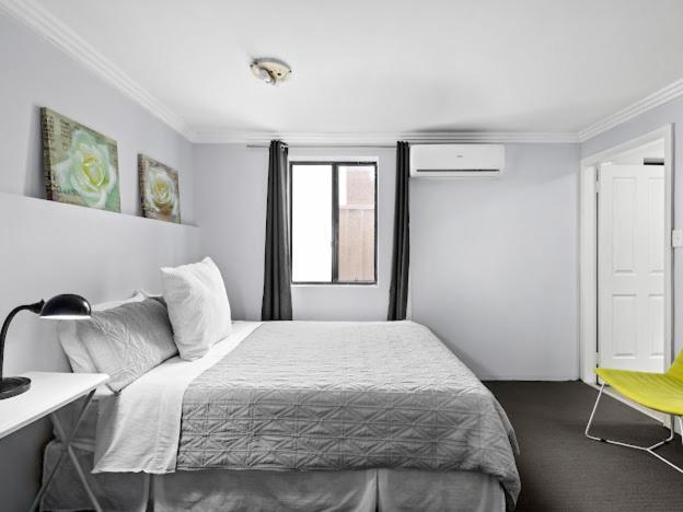 Sunny Rooms Mascot Sydney Bagian luar foto
